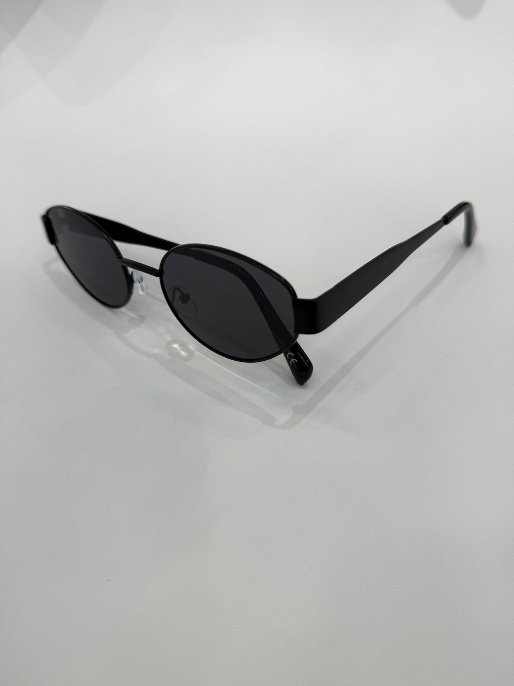 Ovale nero