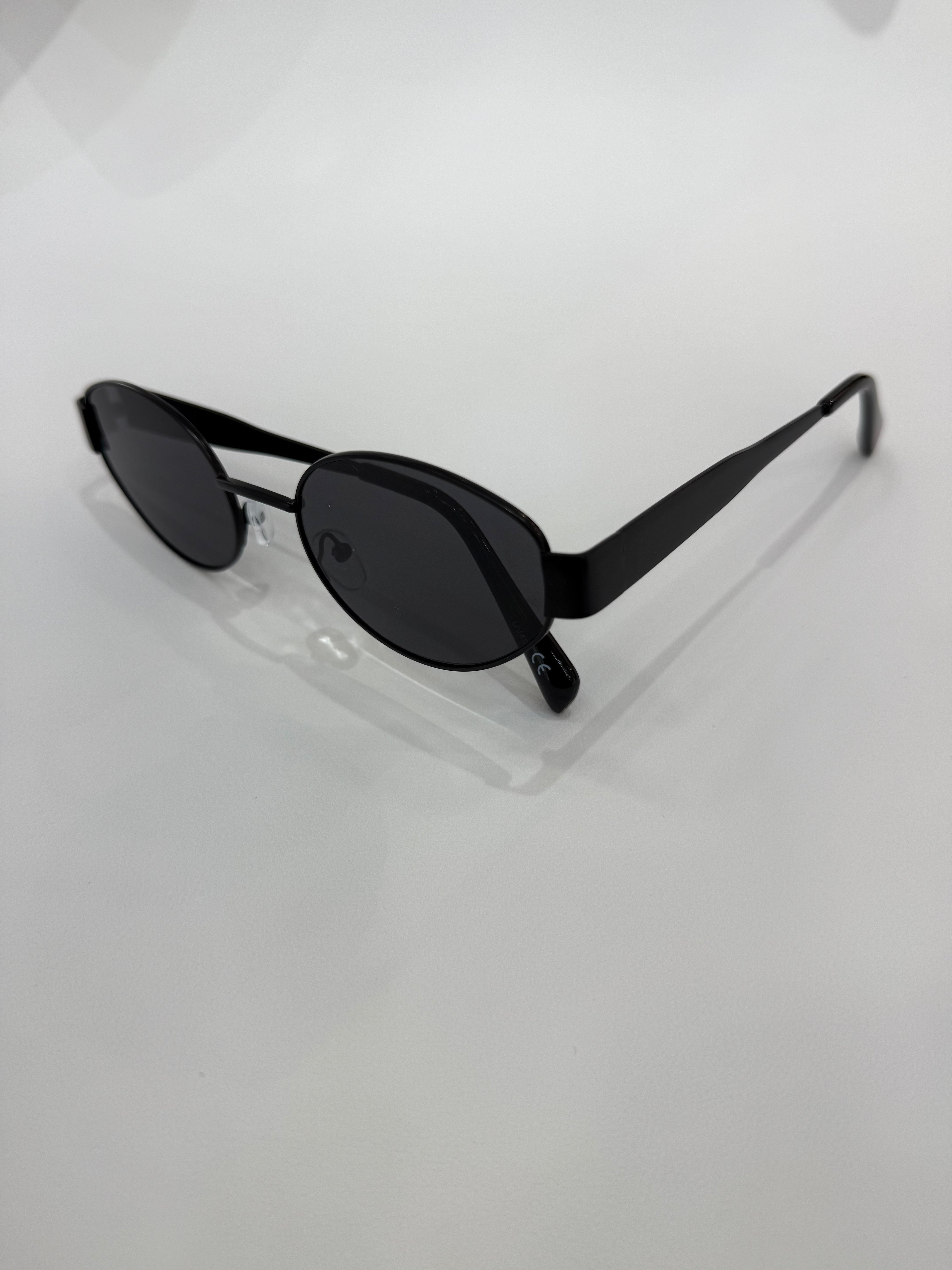 Ovale nero