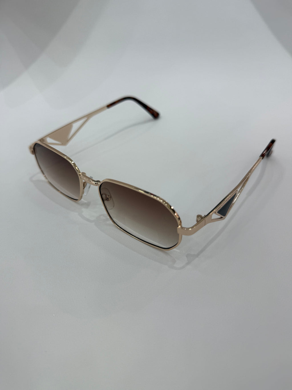 Prisma marrone