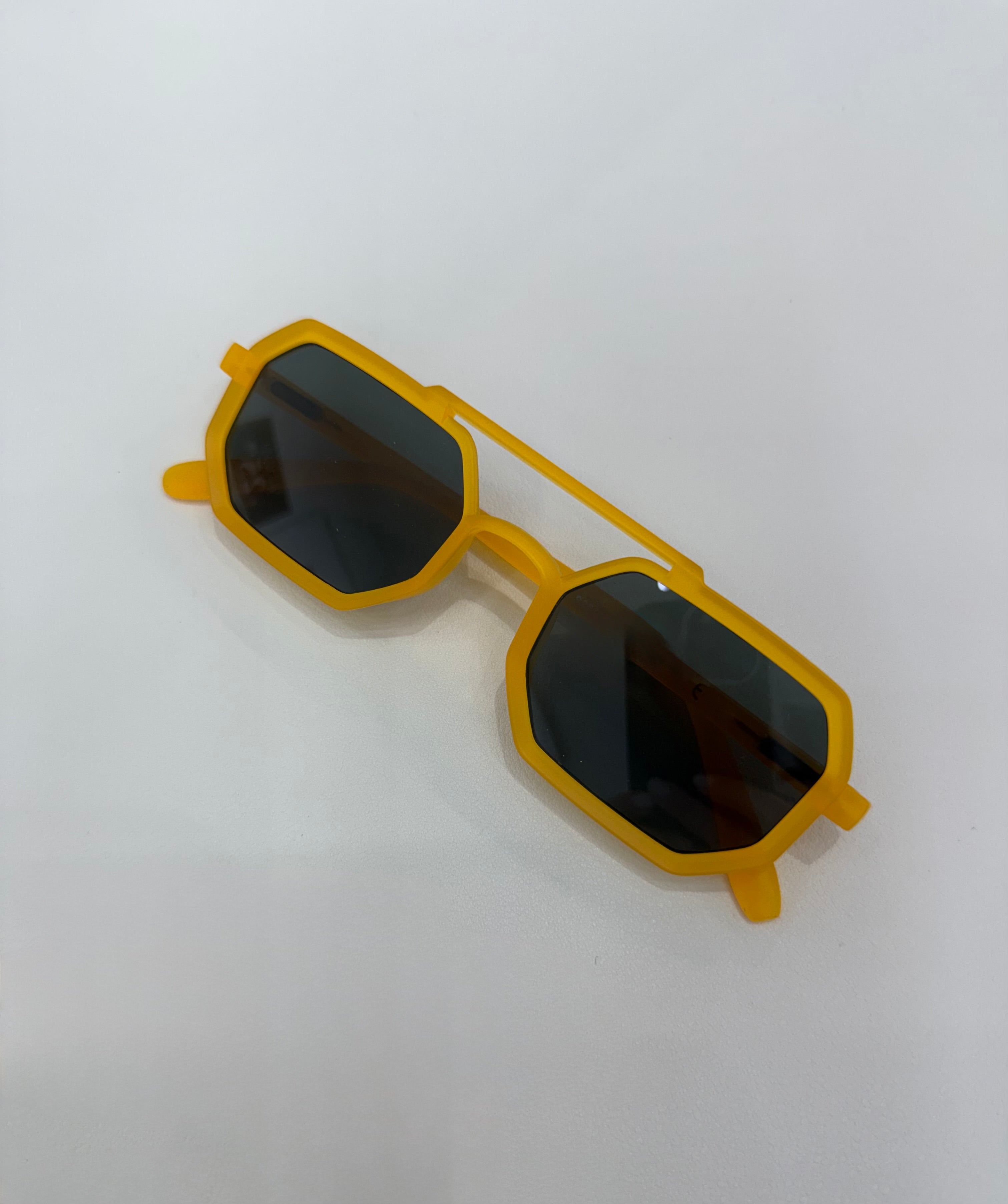 Otto giallo