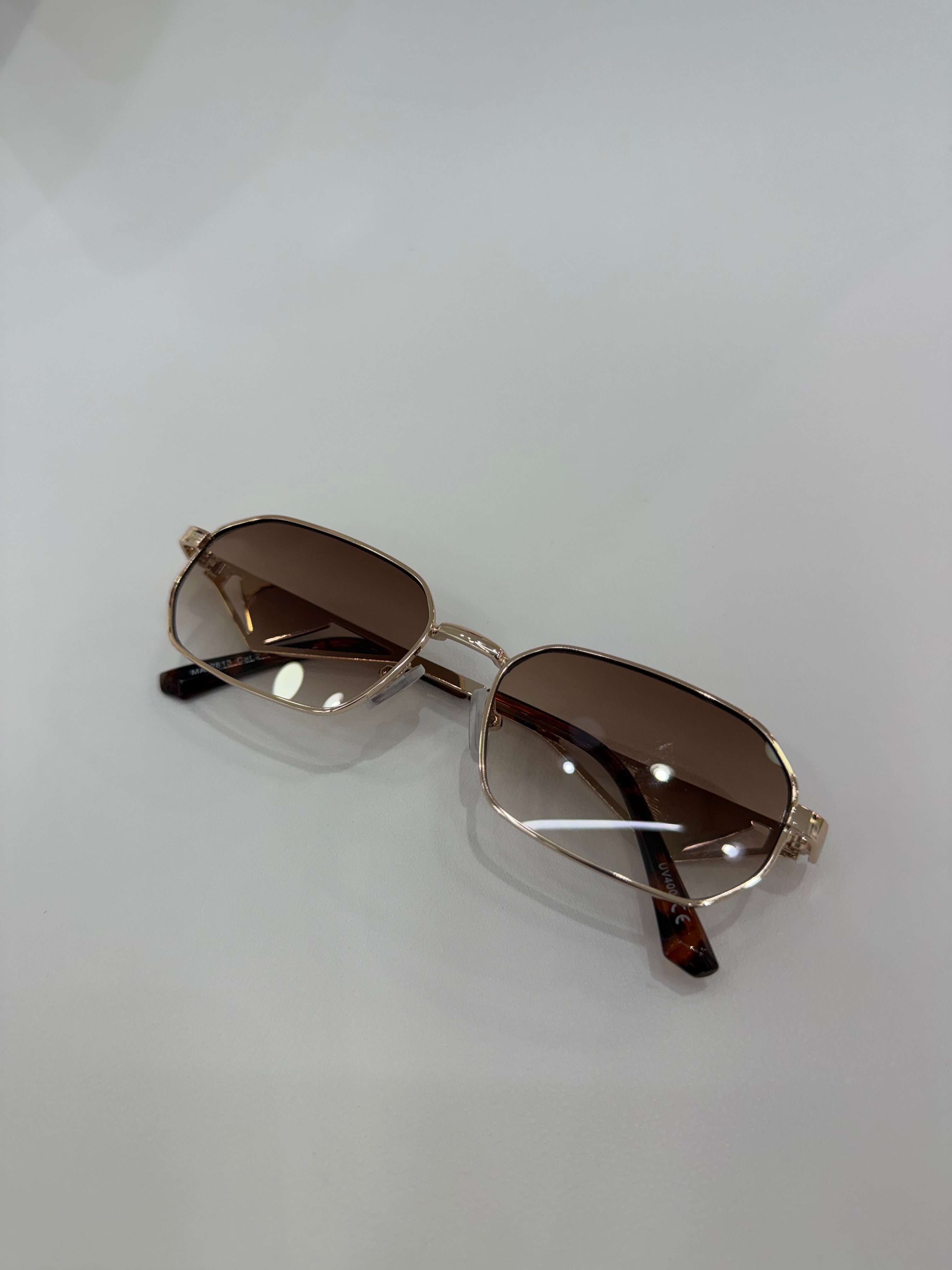 Prisma marrone