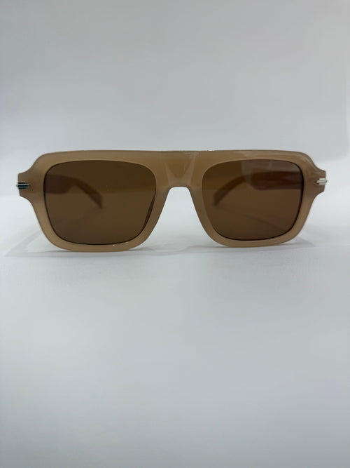 Bold caramel