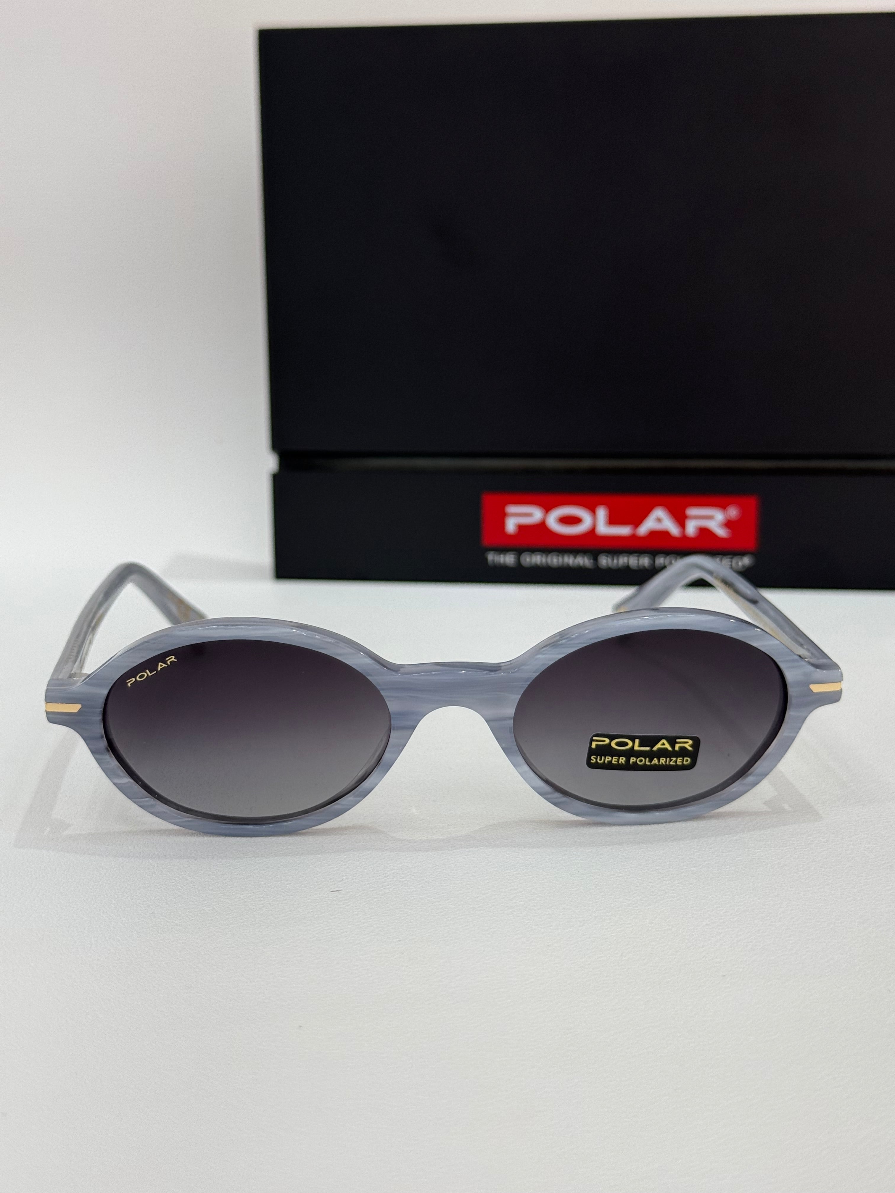 Polar ovale striato cielo