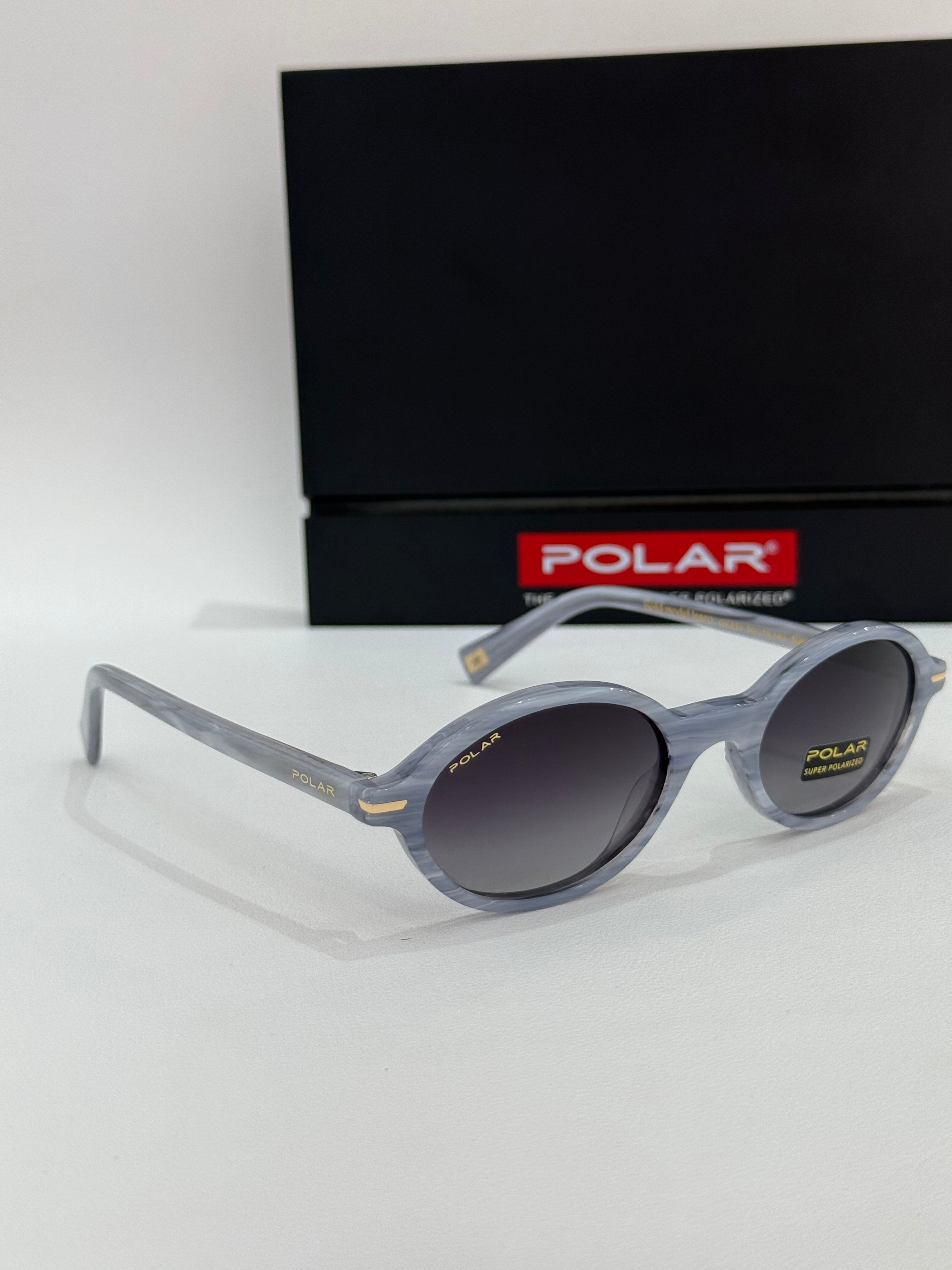 Polar ovale striato cielo