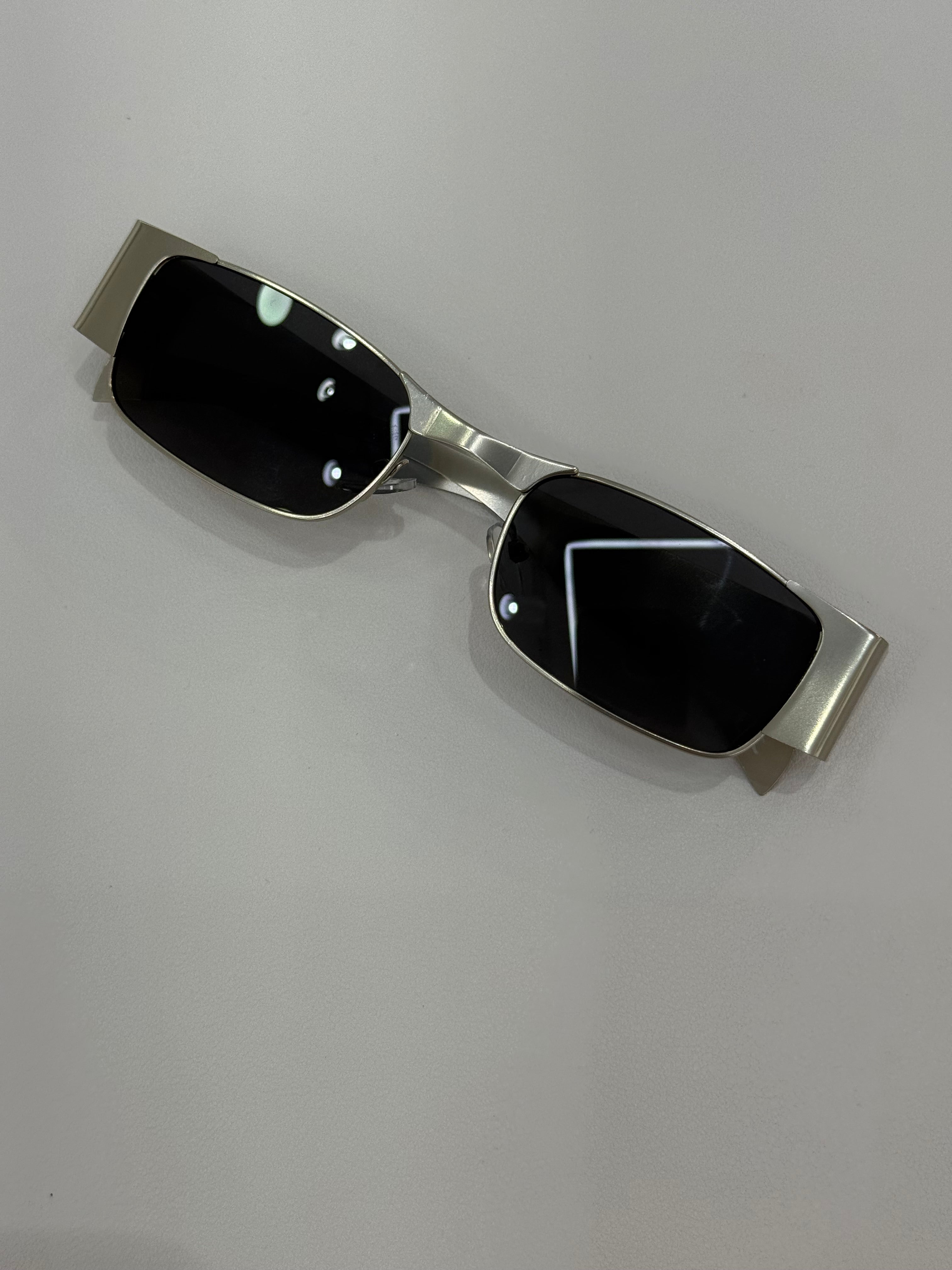 Vision X argento