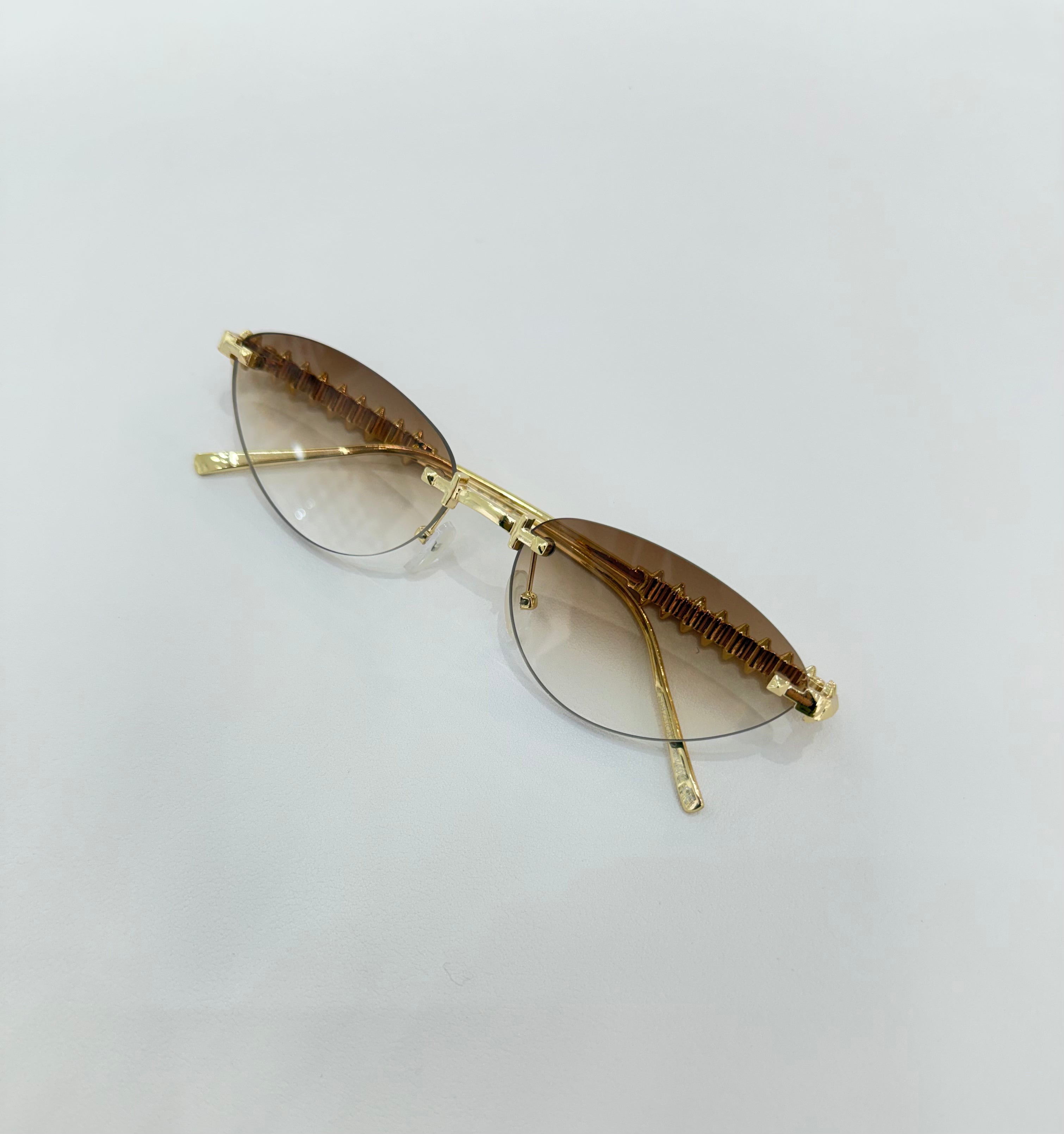 Aura gold-marrone